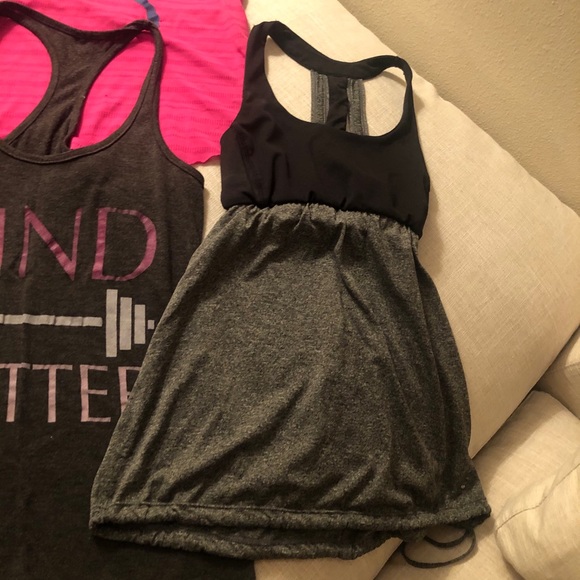 4 XS/S workout active athletic sport tanks camis - Picture 7 of 7